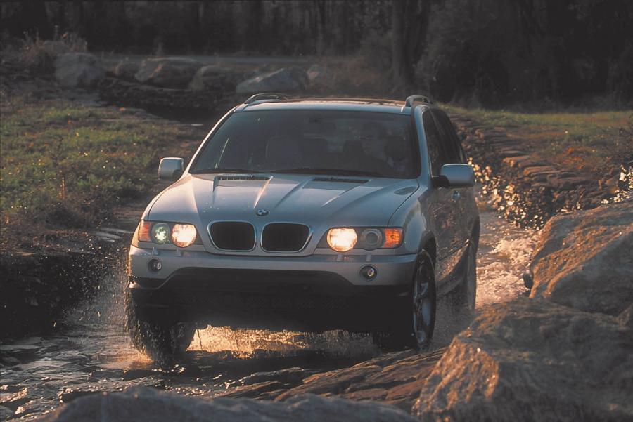  BMW X5 2000 года  (фото 3 из 102)